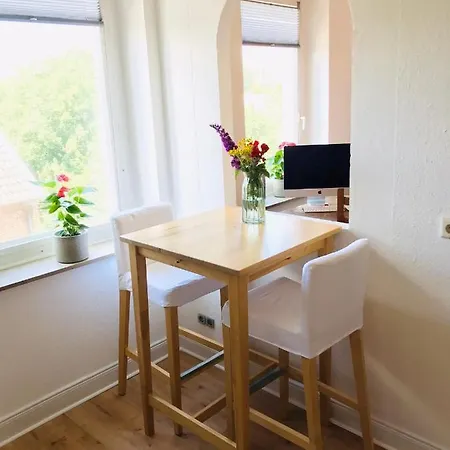 Apartmán - - 64qm - 1 Bis 3 Schlafplaetze Troisdorf
