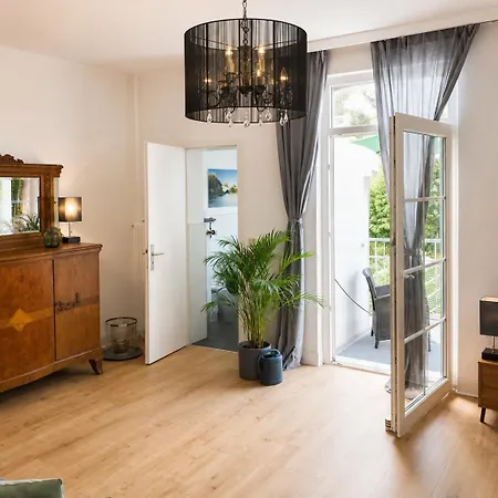 Apartmán - - 64qm - 1 Bis 3 Schlafplaetze Troisdorf
